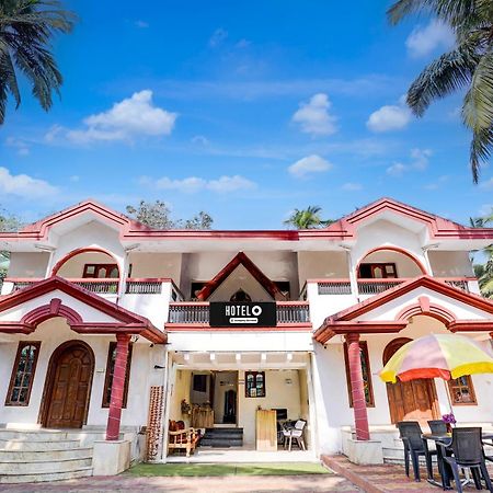 Oyo Flagship Triple Beach Guest House Benaulim Buitenkant foto