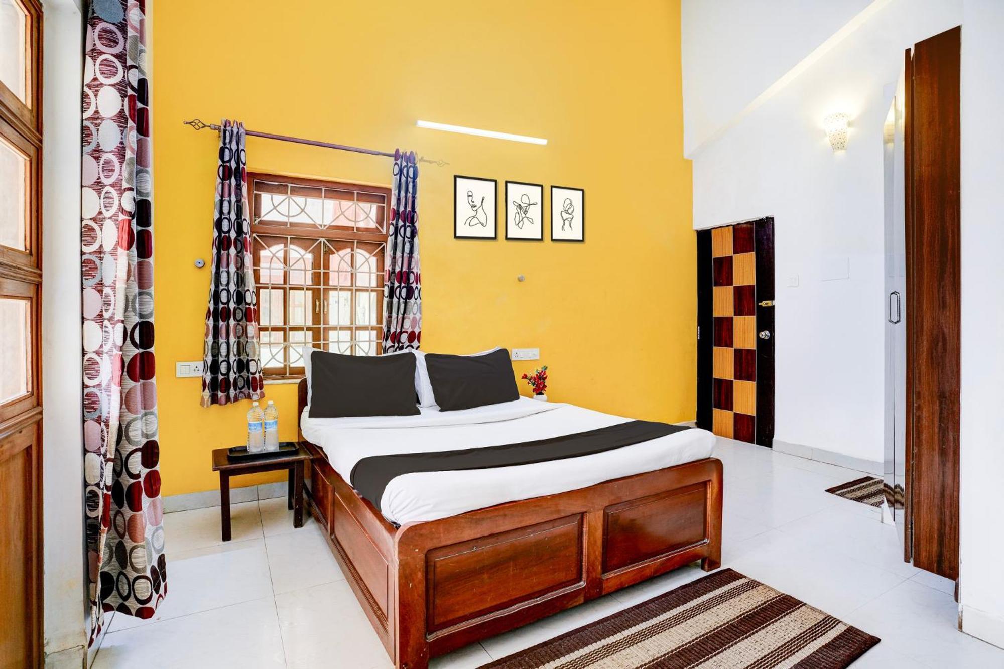Oyo Flagship Triple Beach Guest House Benaulim Buitenkant foto