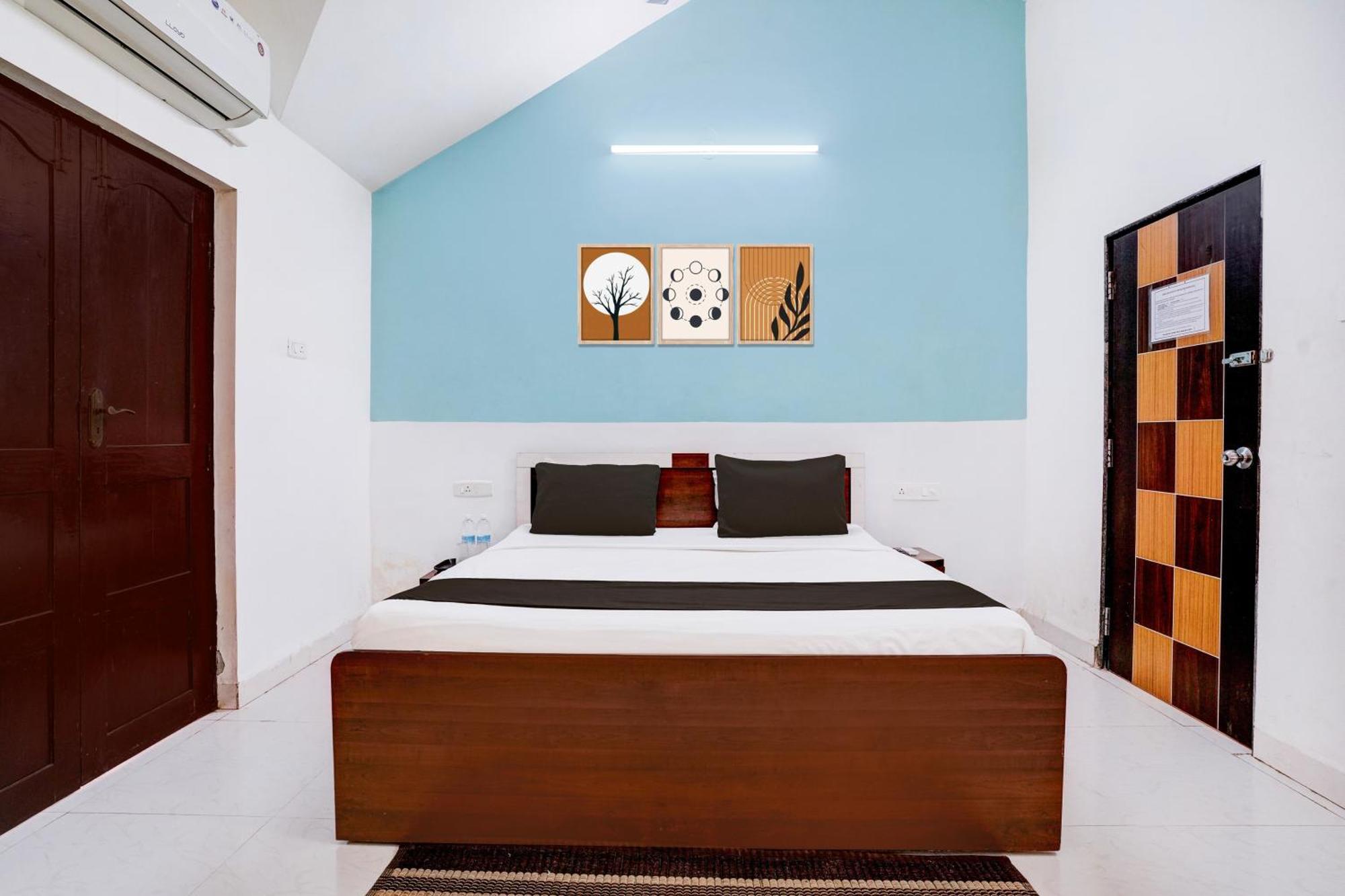 Oyo Flagship Triple Beach Guest House Benaulim Buitenkant foto