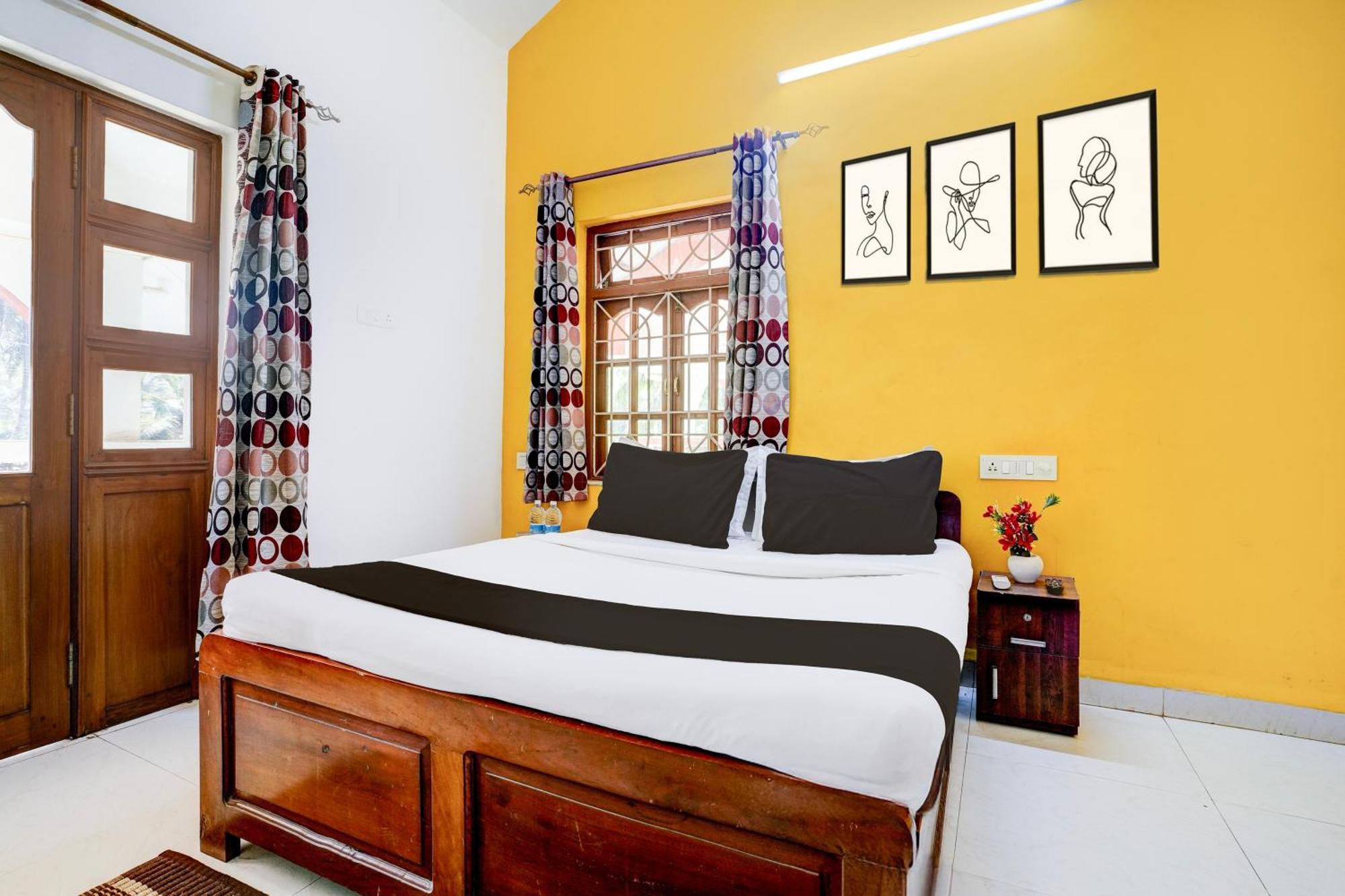 Oyo Flagship Triple Beach Guest House Benaulim Buitenkant foto